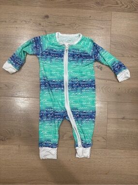 Coco moon Hawaii surf double zipper wave onesie